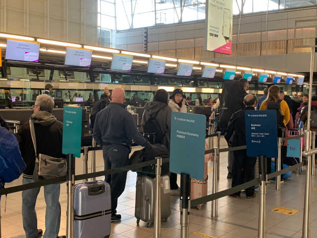 Welke vertrekhal Cathay Pacific Schiphol