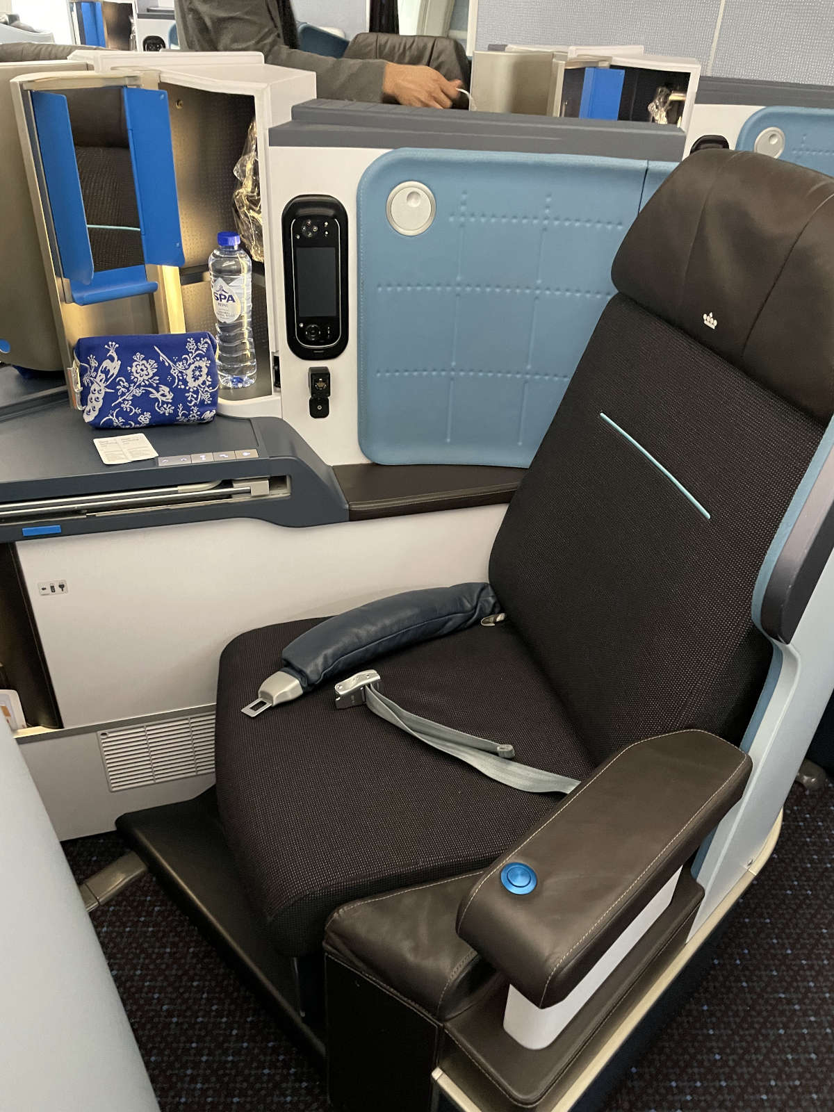 Business Class stoel aan boord bij KLM