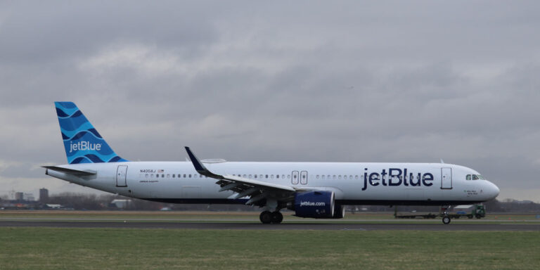 N4058J Airbus A321NX - Jetblue