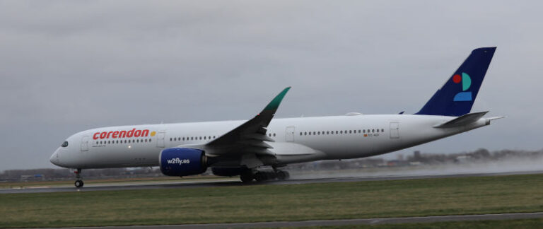 World2Fly Airbus A350-900 EC-NZF