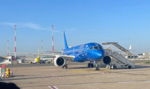 ITA Airways vliegtuig Rome naar Amsterdam