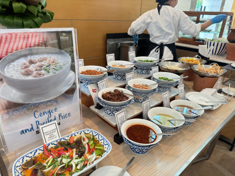 Hilton Hua Hin Resort - Ontbijt / Breakfast