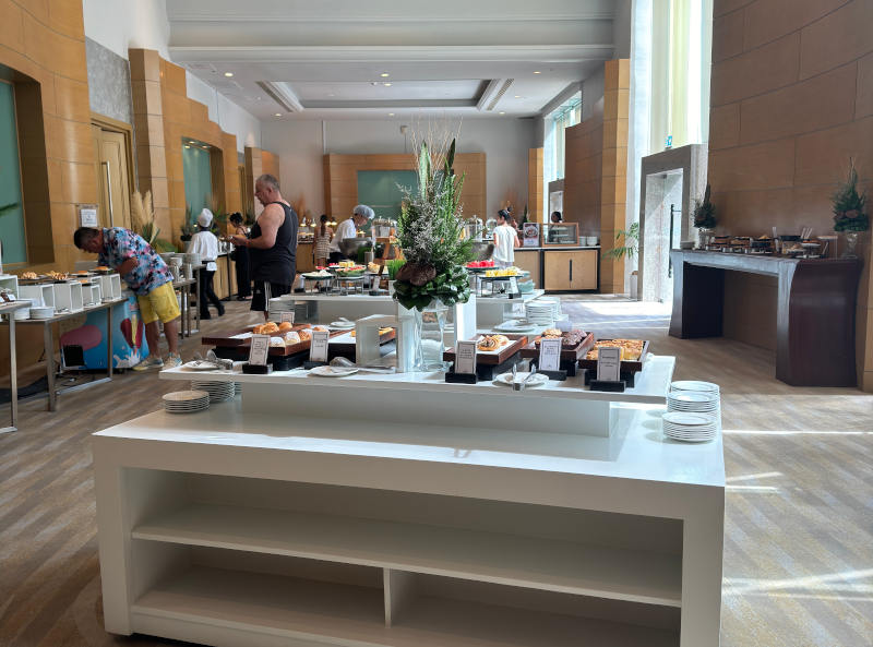 Hilton Hua Hin Resort - Ontbijt / Breakfast