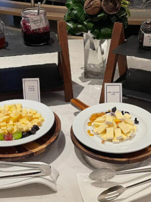 Hilton Hua Hin Hapjes in Executive Lounge