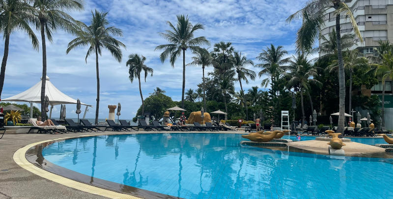 Hilton Resort Hua Hin zwembad