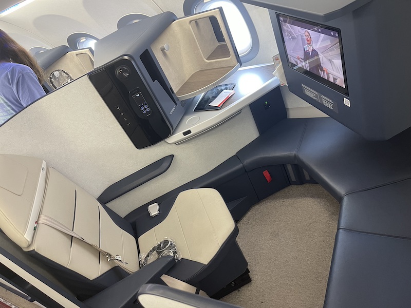 Ita Airways A321neo business class