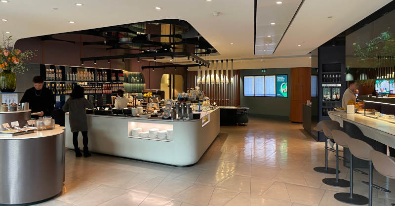 Schiphol Privium Lounge non schengen American Express